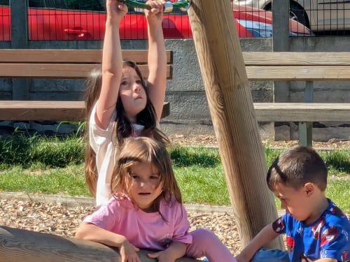 2025-05-A-la-plaine-de-jeux-006 (1)