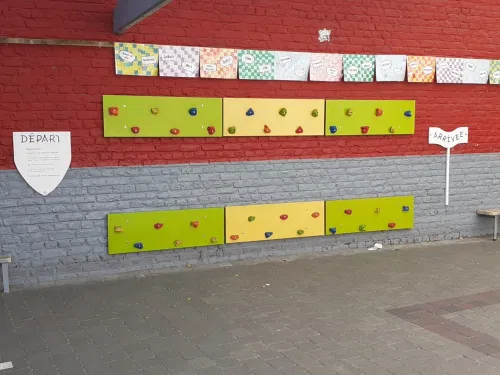 2021-06-La-cour-de-recreation-002