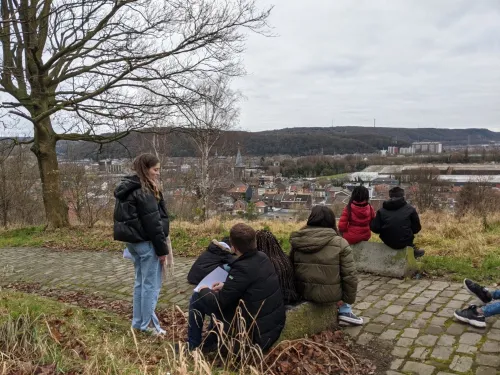 2021-12-Les-eleves-dessinent-leur-quartier-005