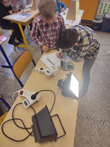 2023-06-Zero-watt-007