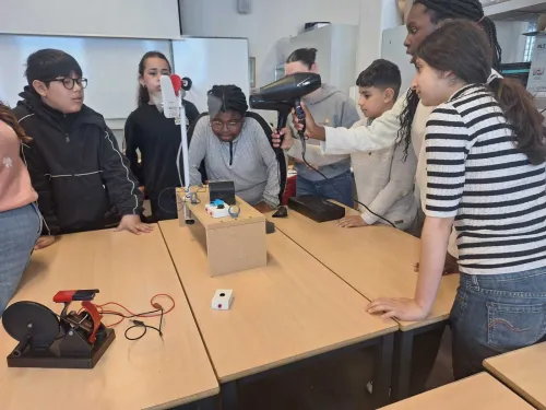 2025-04-Le-printemps-des-sciences-013