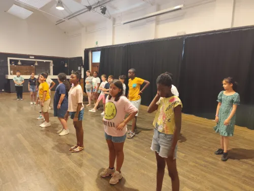 2025-06-Claquettes-008